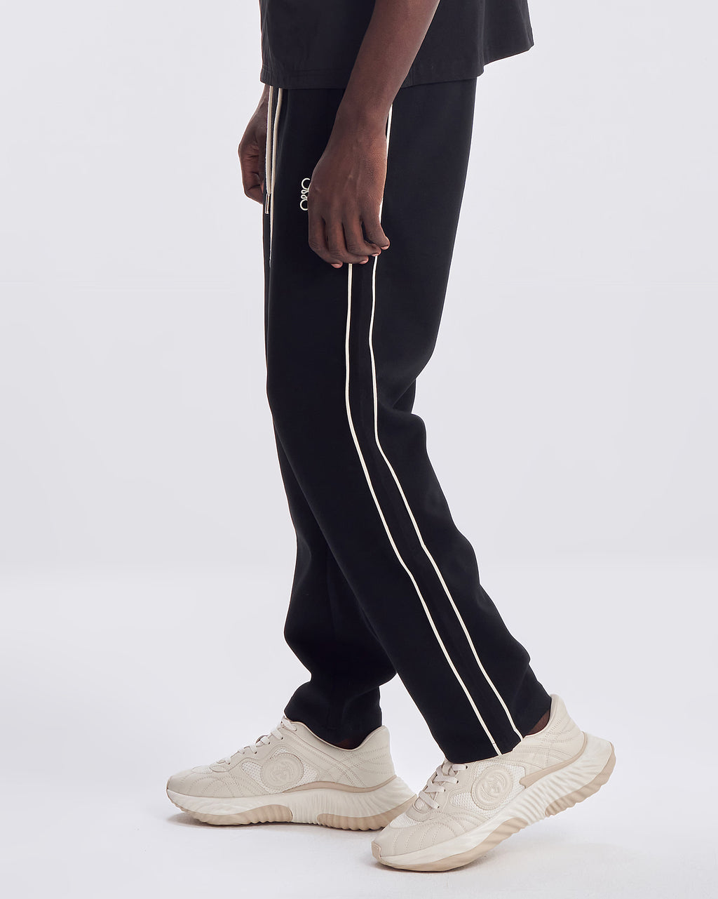 p17 loewesweatpantsloewe - black - 1
