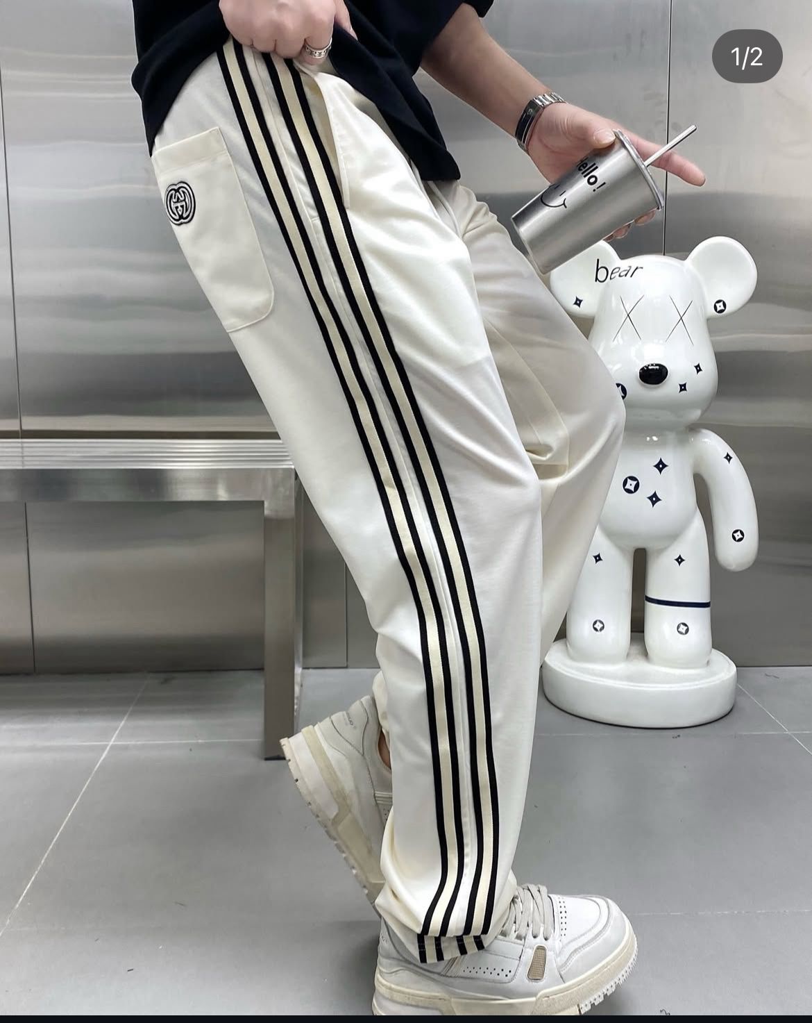 white view 3