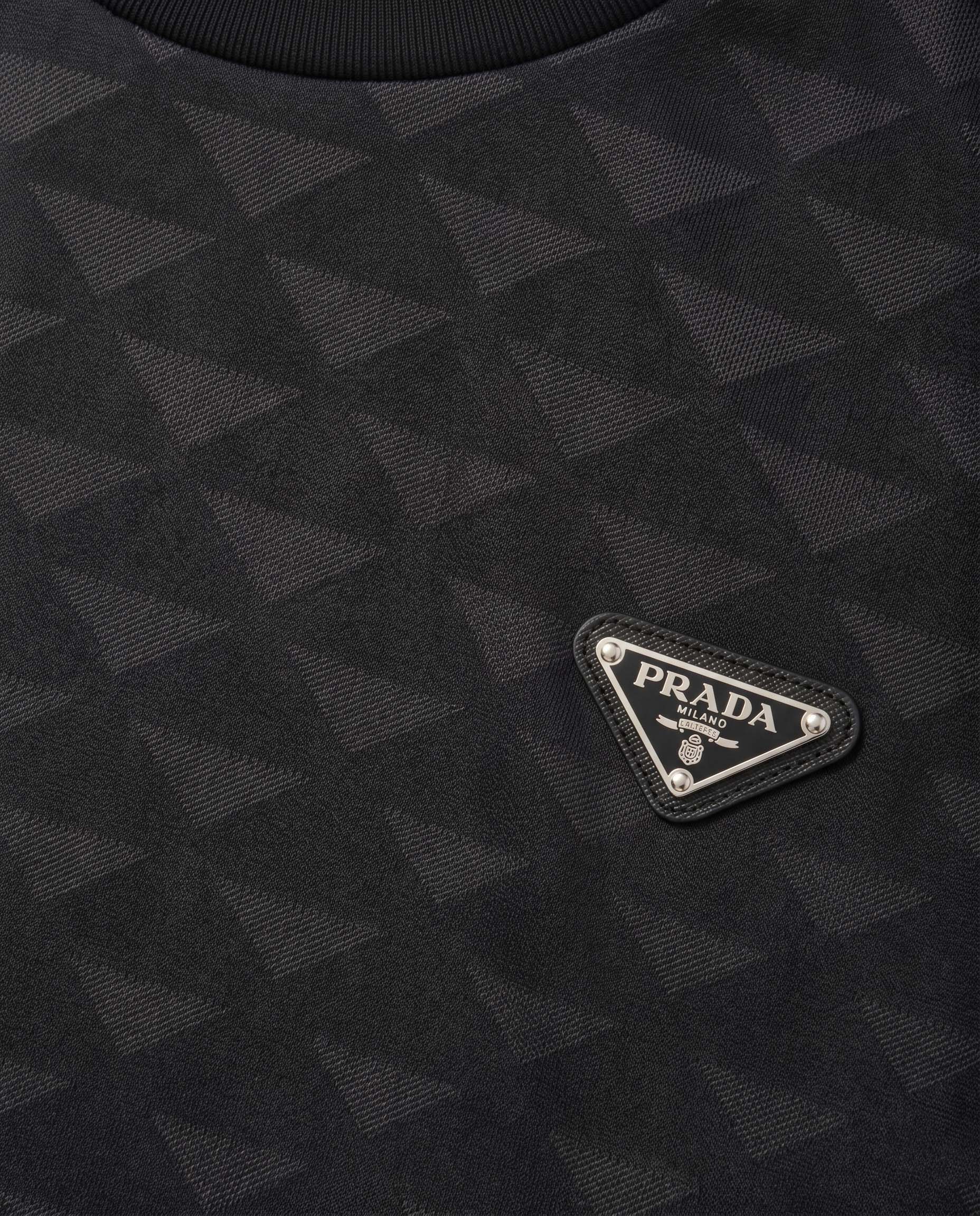 black view 4