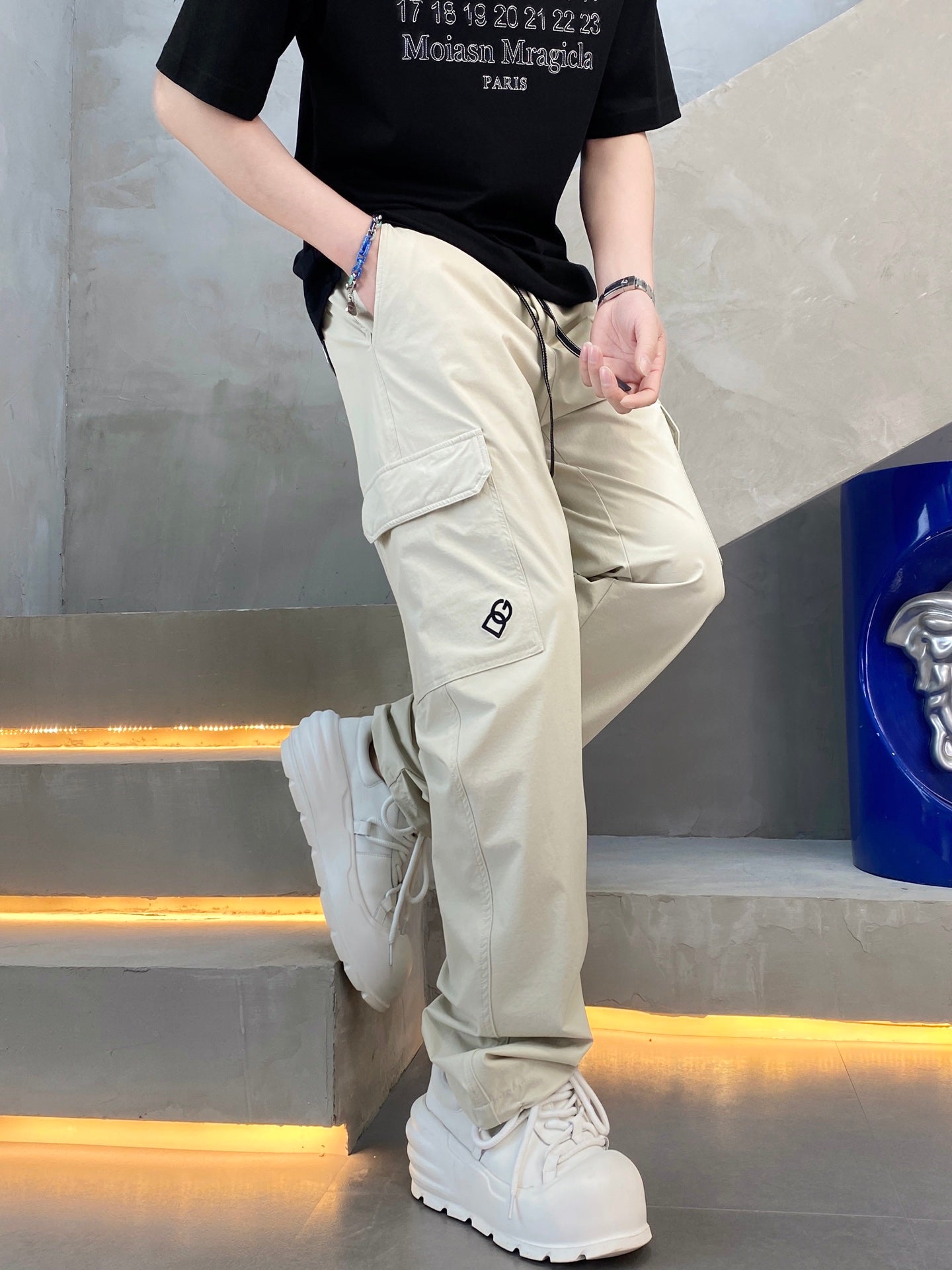 beige view 2