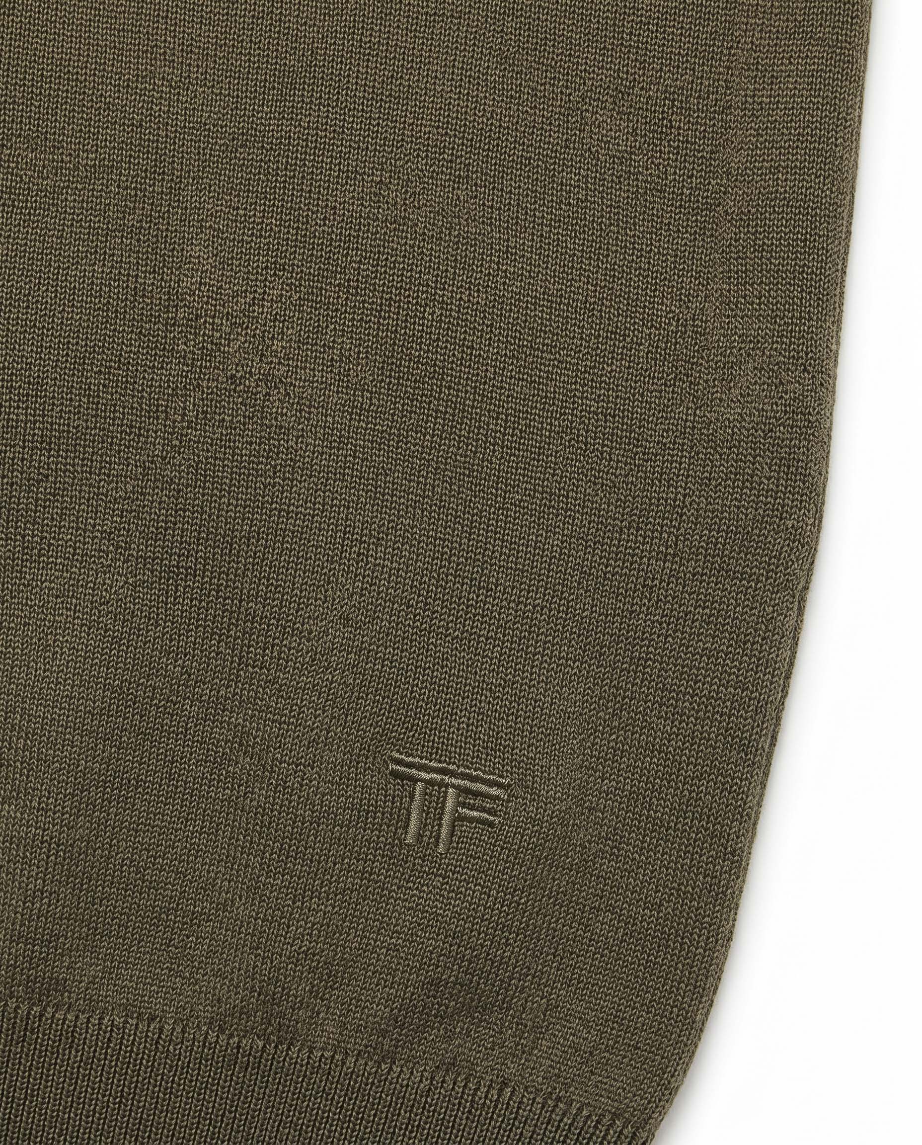 khaki view 3