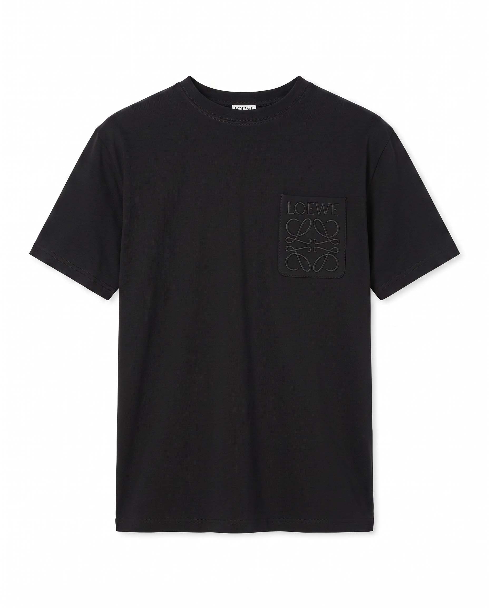 LOEW E Men’s T‑shirt with Embossed Chest Patch 1121
