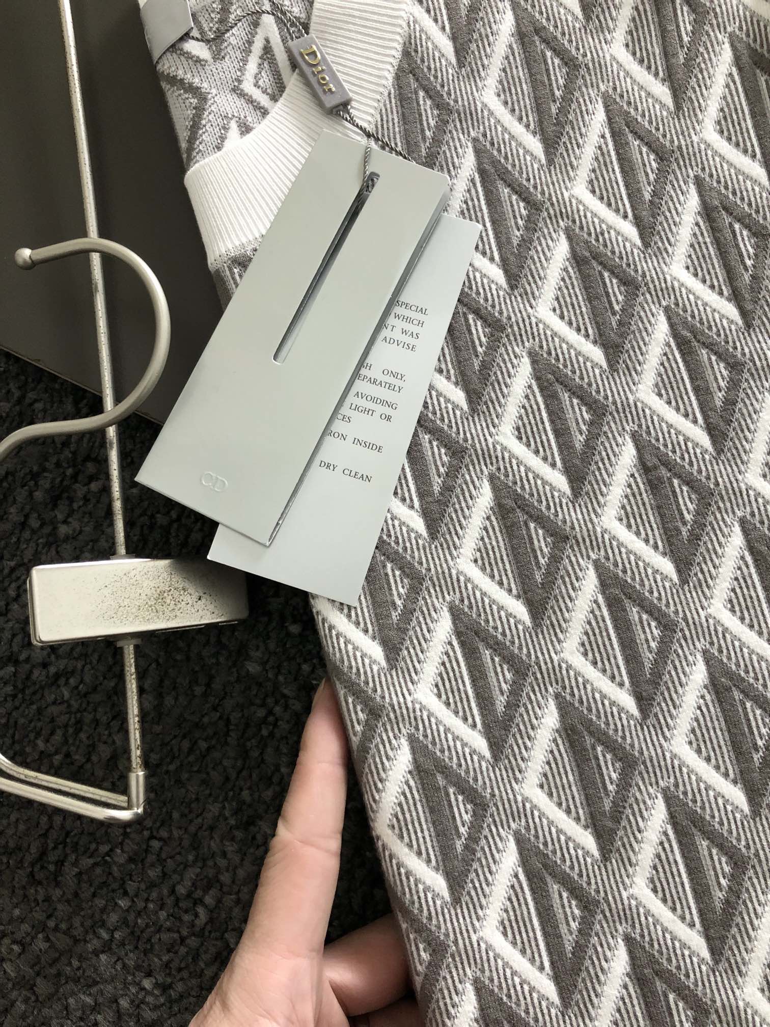 gray view 3