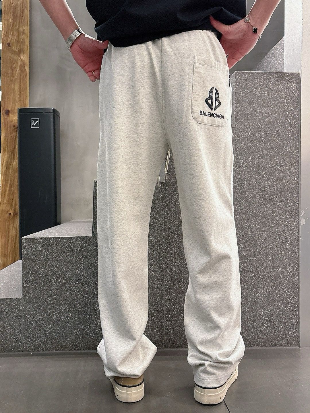 gray view 3