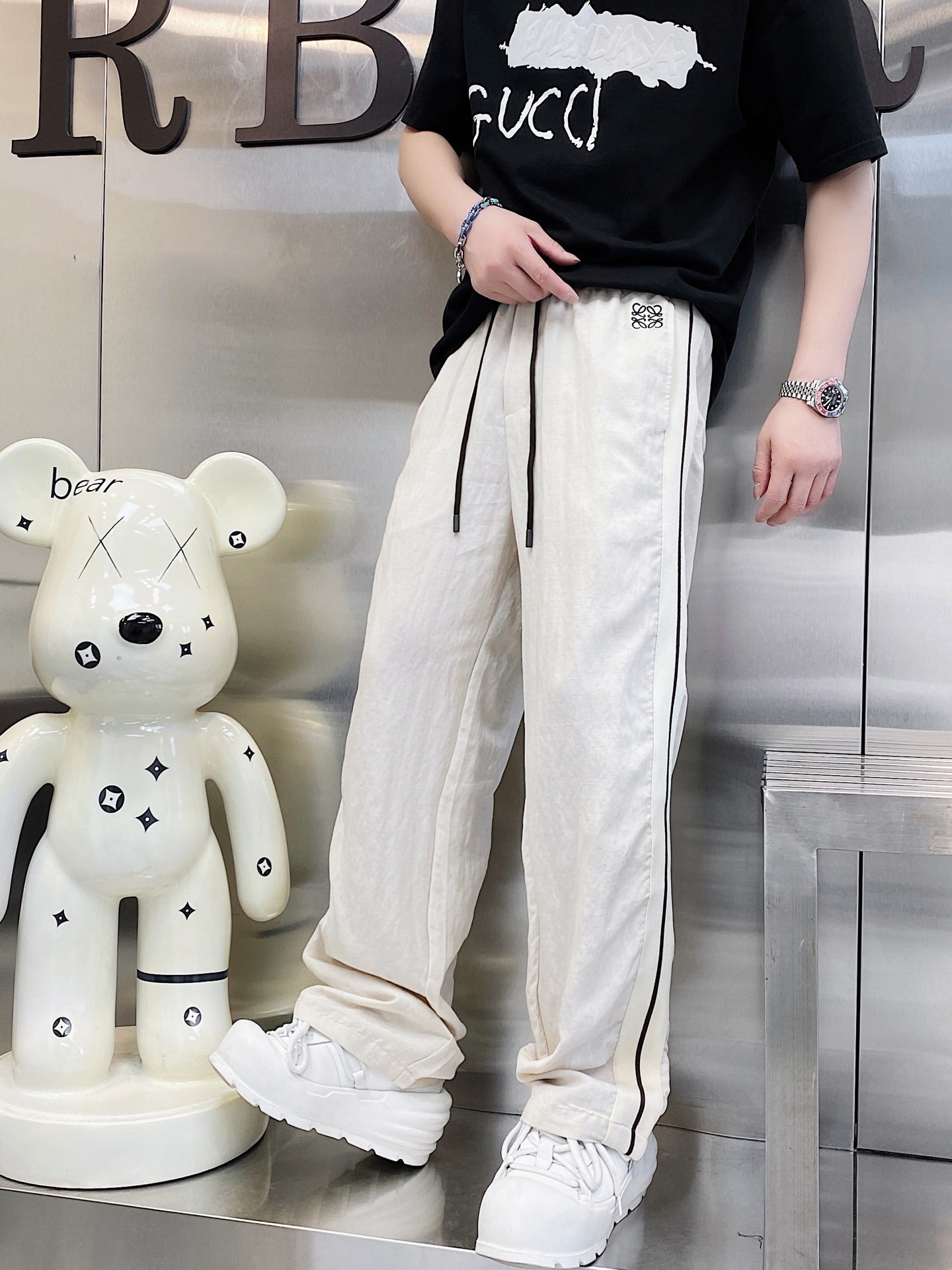 offwhite view 2