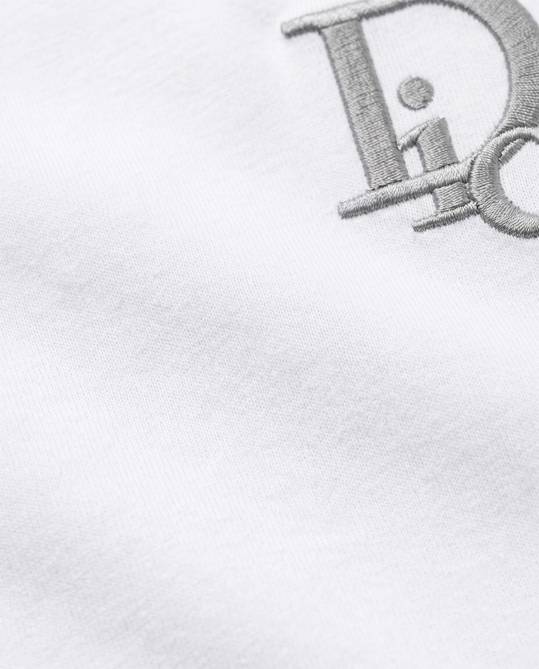 white view 3