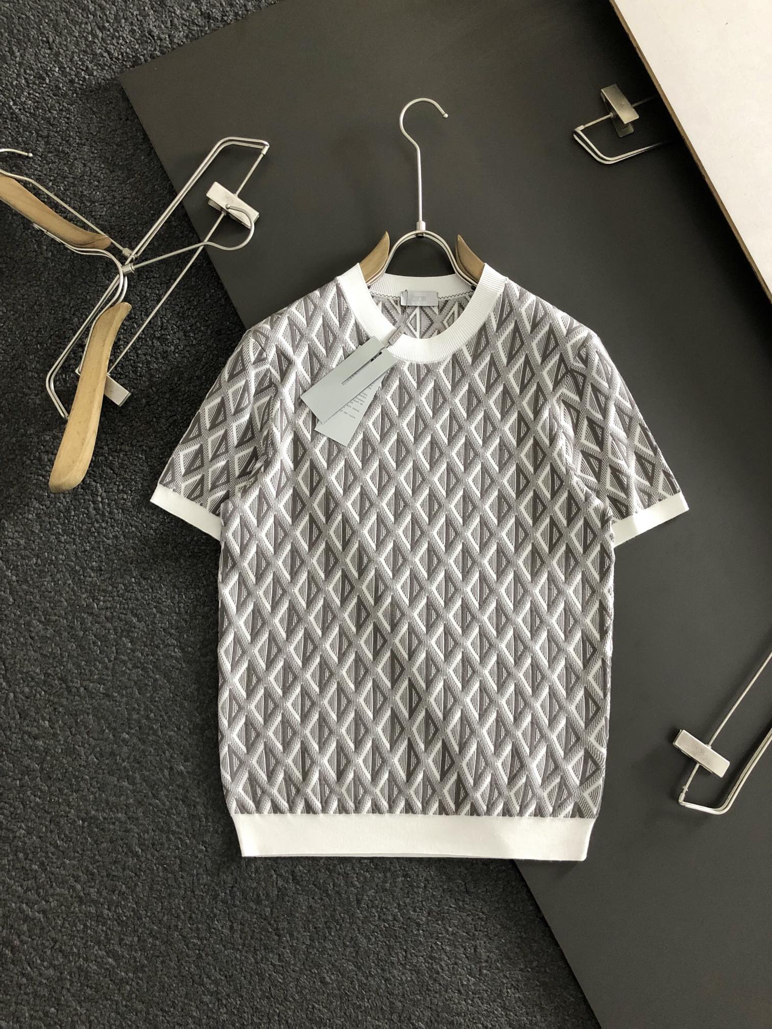 gray view 1