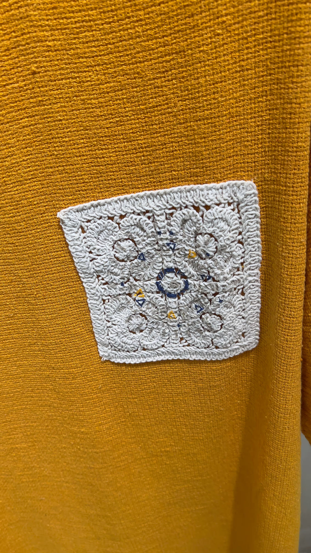 yellow view 2