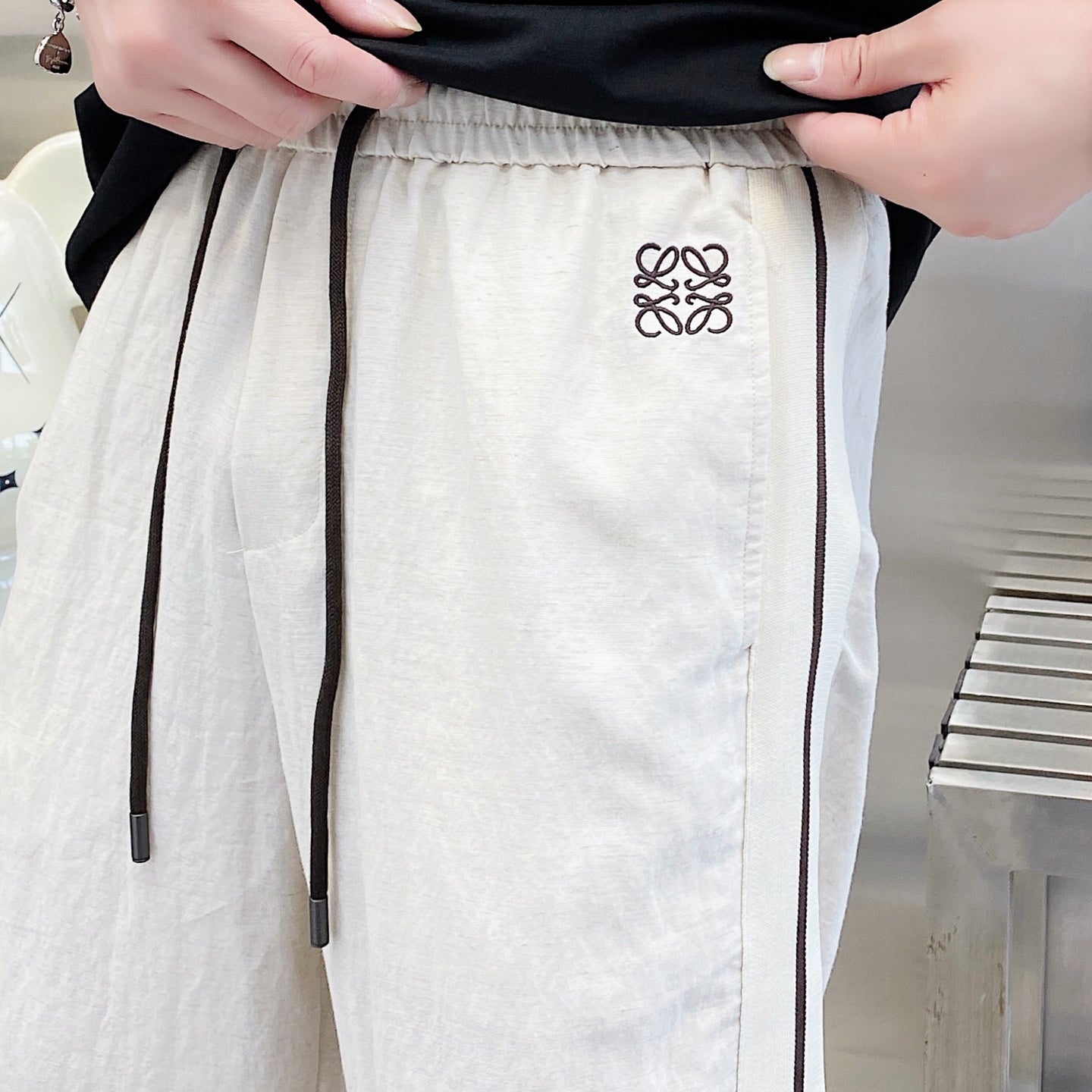 offwhite view 3