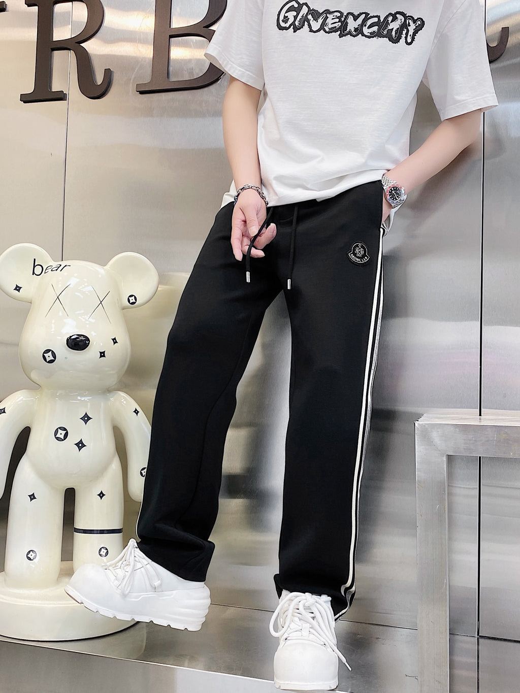 black view 3