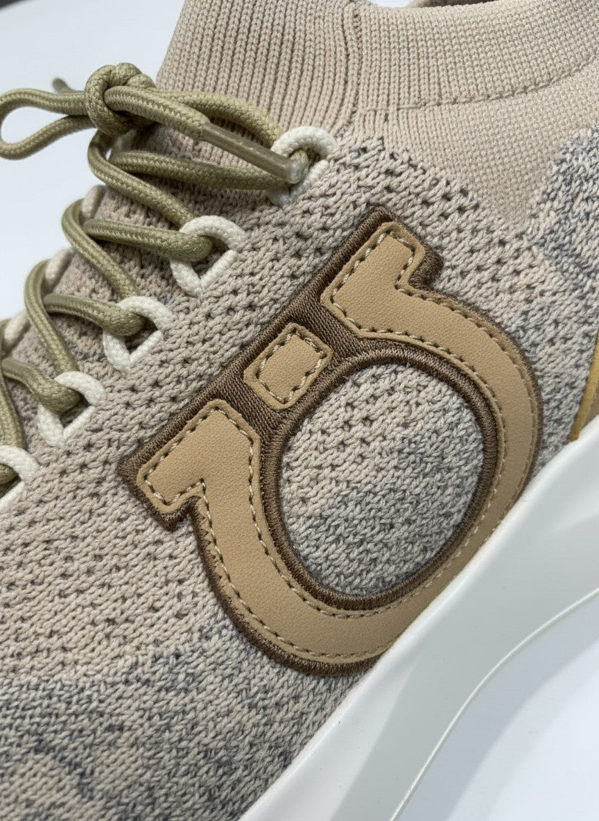 beige view 5