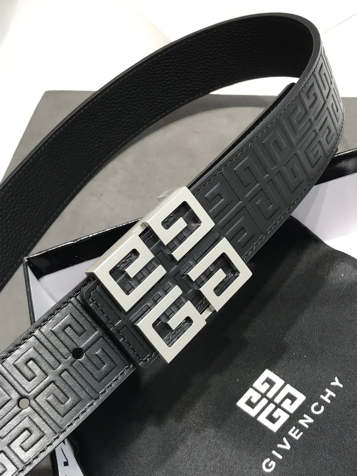 black view 3