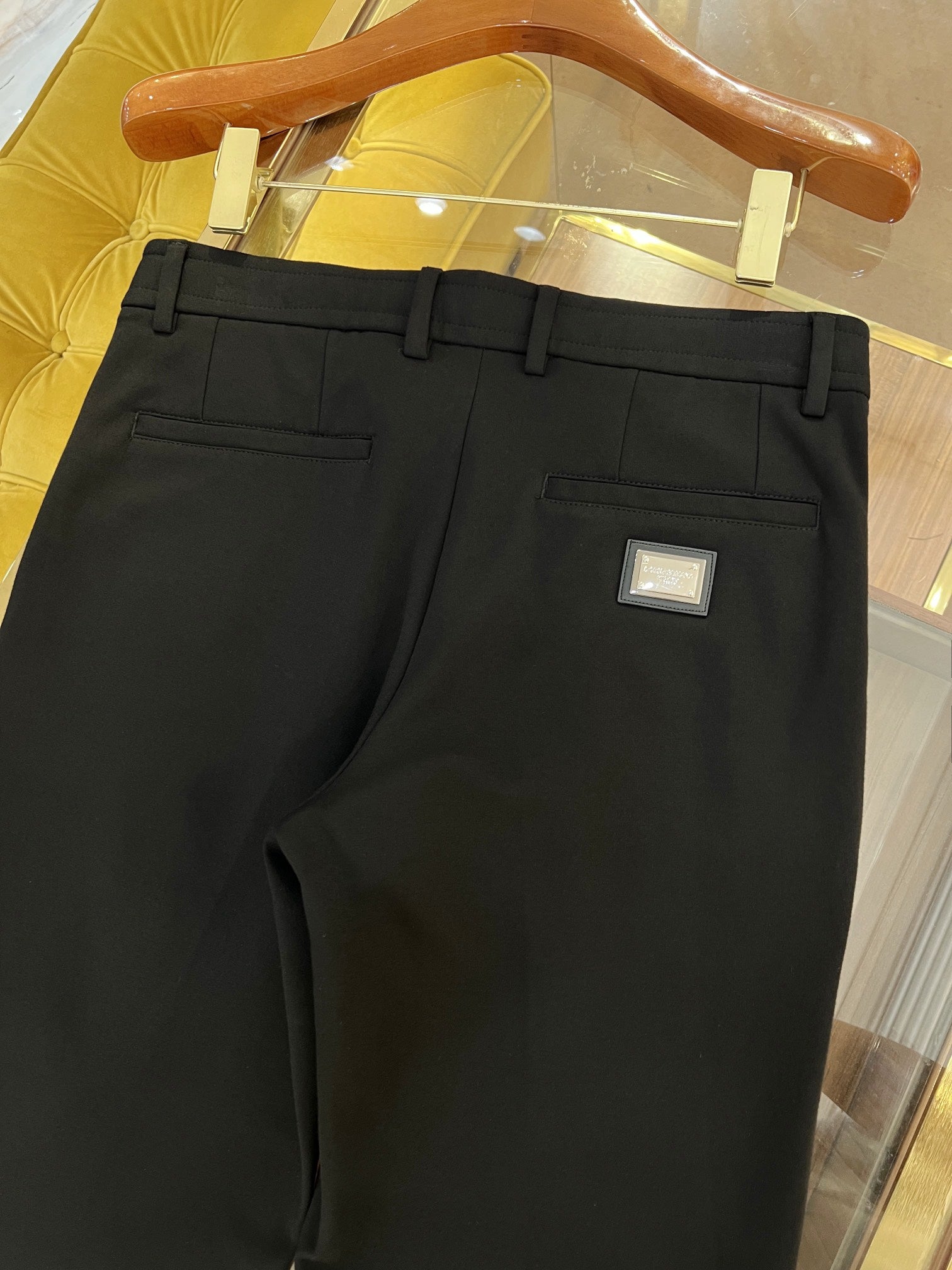 black view 4
