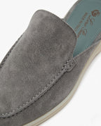 gray view 3