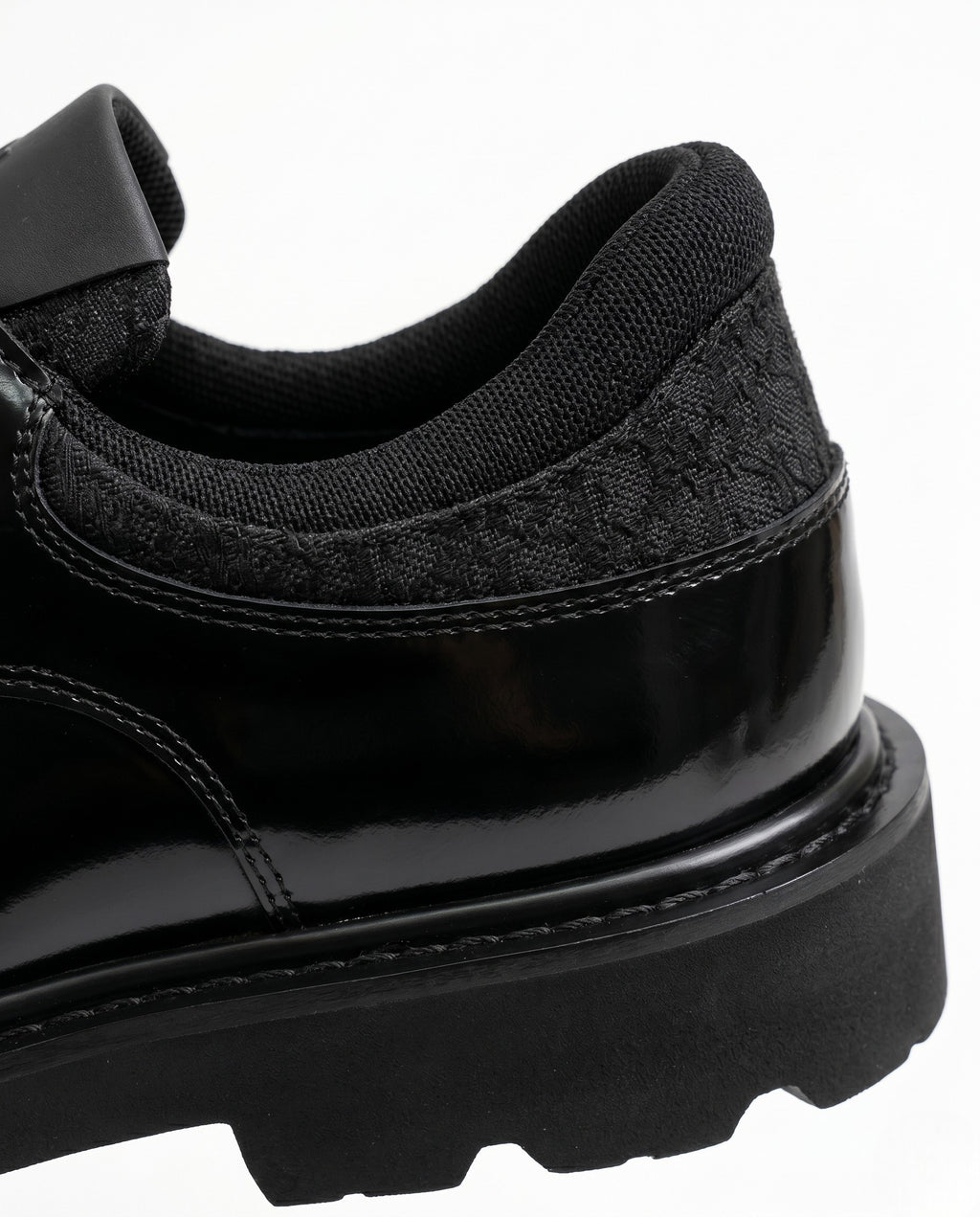 black view 4