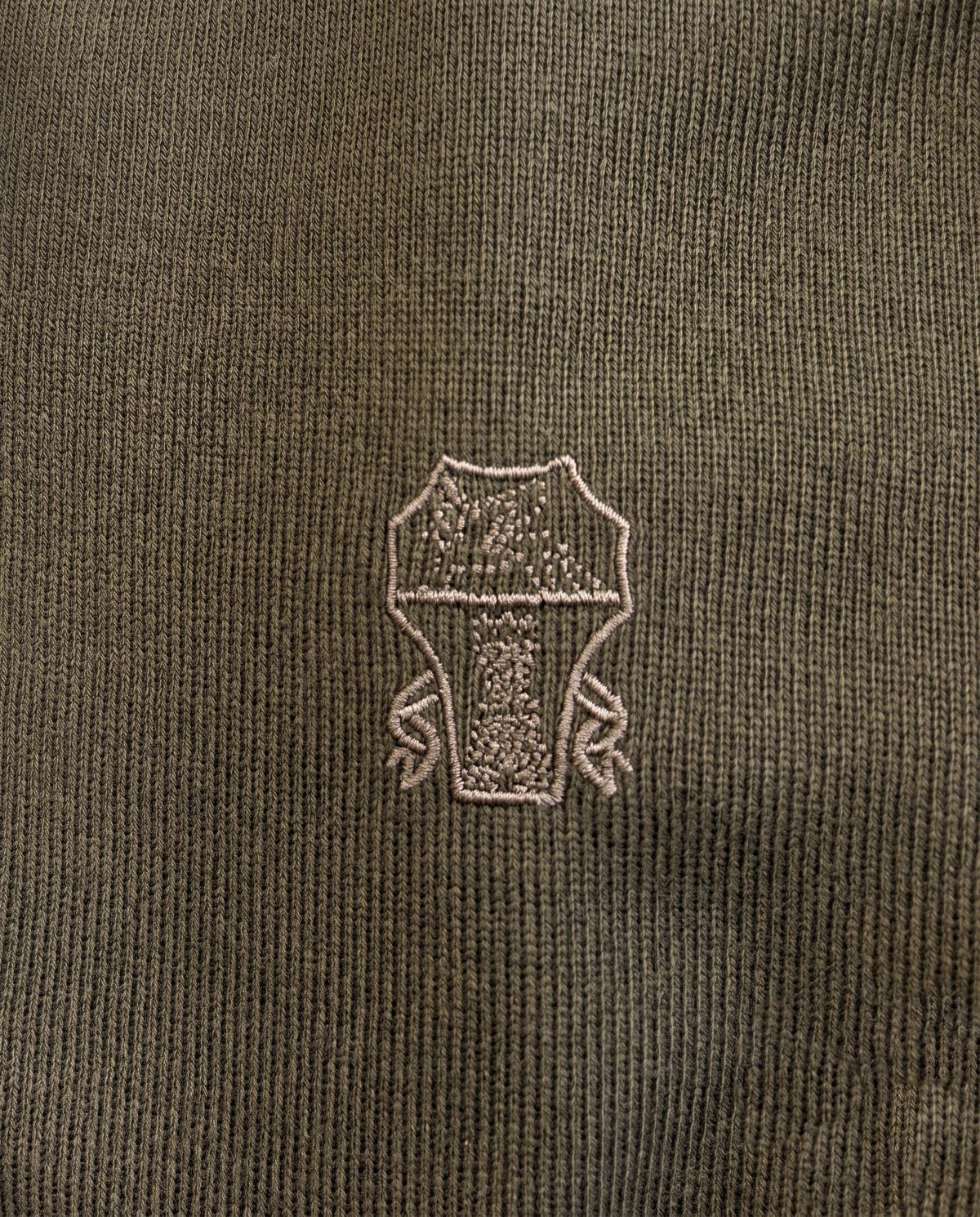 khaki view 4